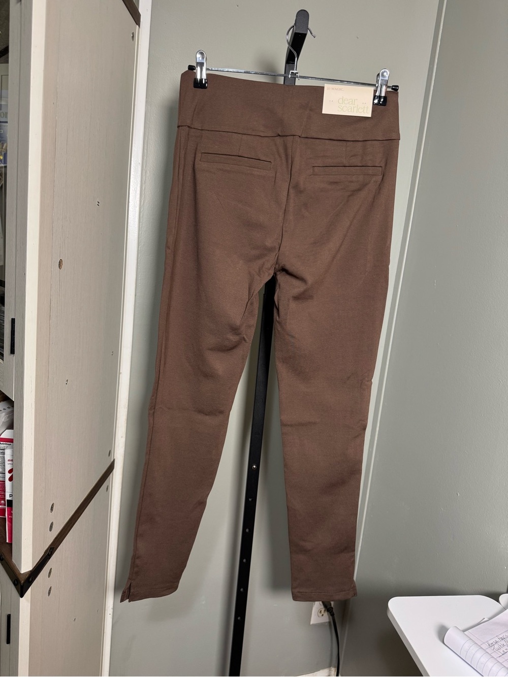 NWT Dear Scarlett Magic Skinny Pants - Picture 2 of 6